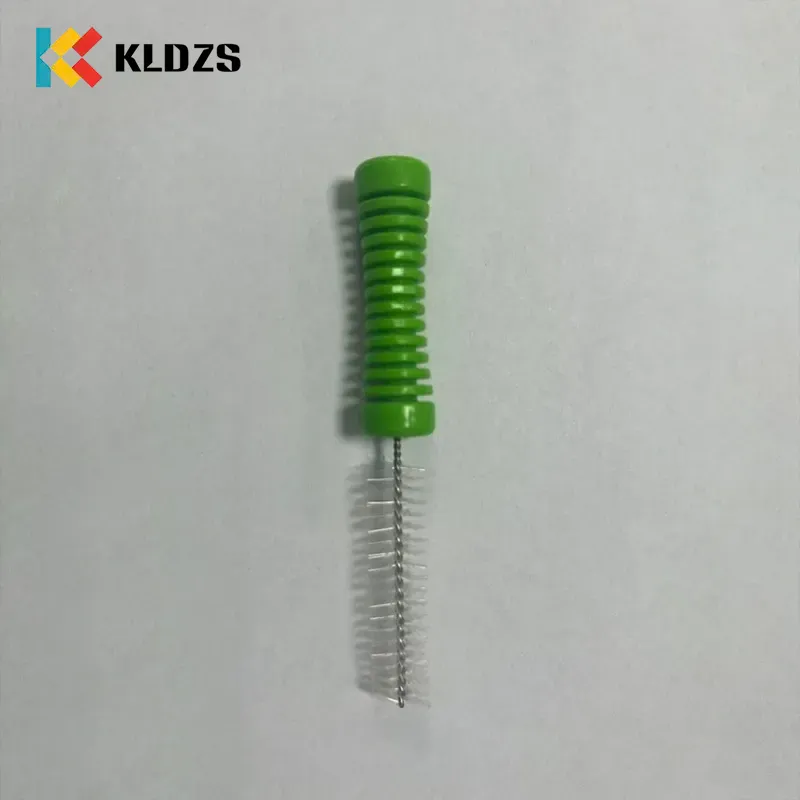 Endoskopická čistiaca kefka 8 mm x 80 mm
